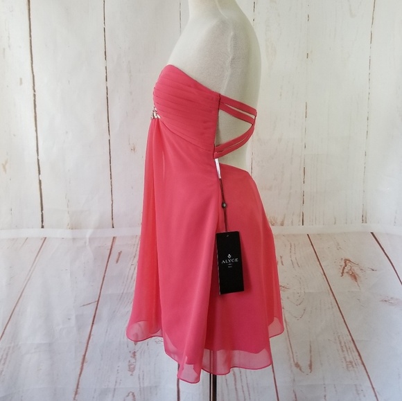 Alyce Paris Strapless Short Homecoming Dress - Picture 4 of 8